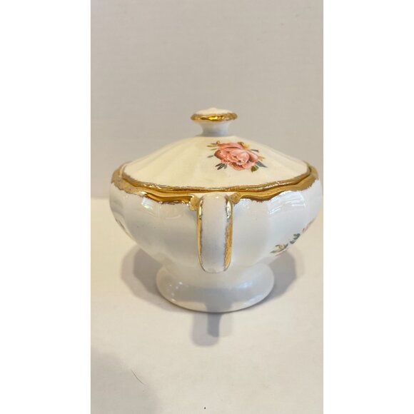 Vintage Sovereign Potters Canada Cream & Sugar Set Floral Cross-Stitch Pattern - Picture 7 of 10